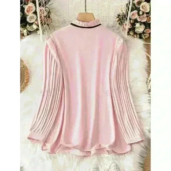 Shein LUNE Plus Tie Neck Pleated Detail Frill Trim Neck Puff Sleeve Shirt - Picture 4 of 4